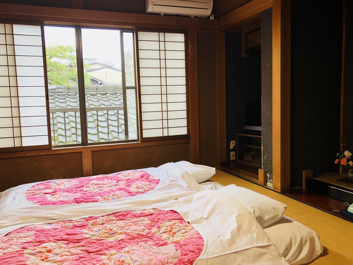 Ryokan Kaminaka Takayama  Exterior photo
