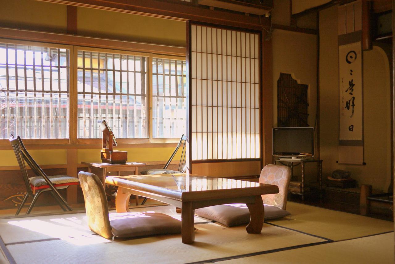 Ryokan Kaminaka Takayama  Exterior photo